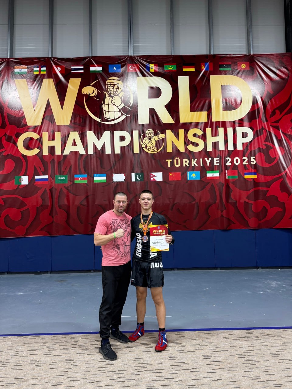 Белгородский спортсмен Кирилл Колесниченко завоевал бронзу мирового чемпионата по универсальному бою Белгородский спортсмен Кирилл Колесниченко завоевал бронзу мирового чемпионата по универсальному бою