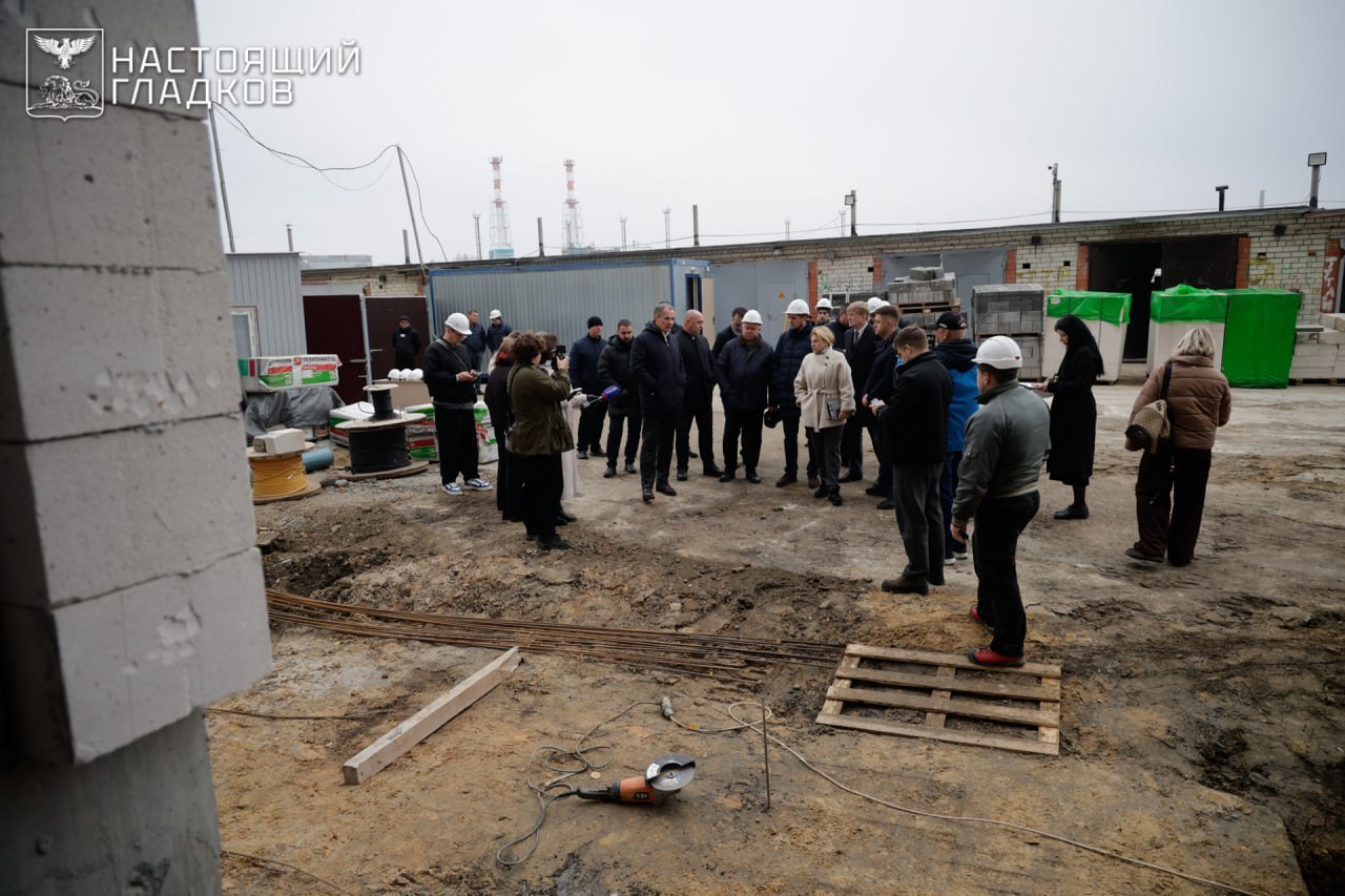 Губернатор Белгородской области: «Фасад дома №55а на ул. Щорса необходимо закончить до конца года» Губернатор Белгородской области: «Фасад дома №55а на ул. Щорса необходимо закончить до конца года»