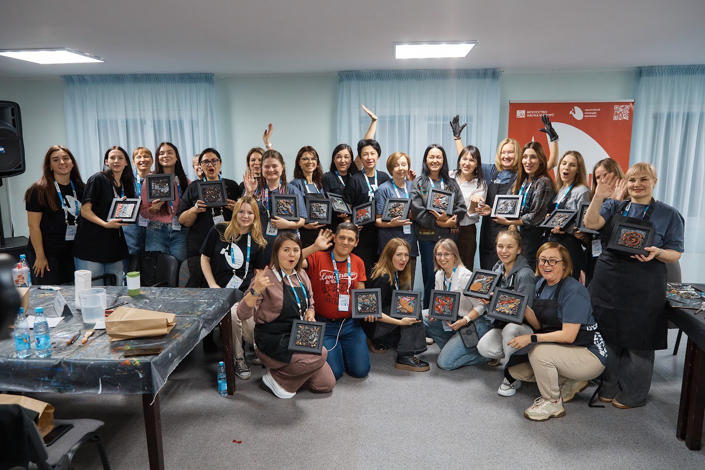 Состоялась первая смена творческого лагеря «АРТ-ОКНО»