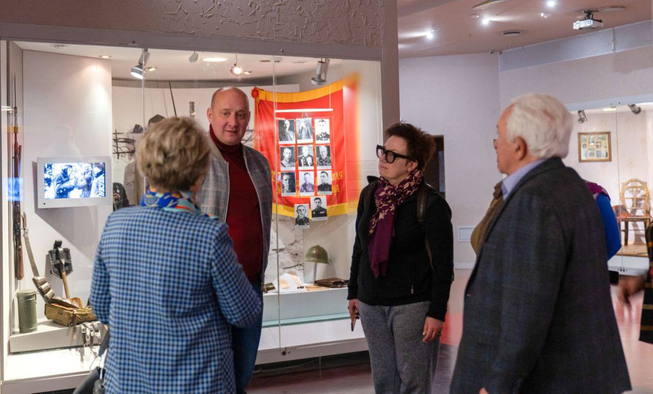 Константин Курганский: Известные деятели культуры России посетили Прохоровское поле Константин Курганский: Известные деятели культуры России посетили Прохоровское поле