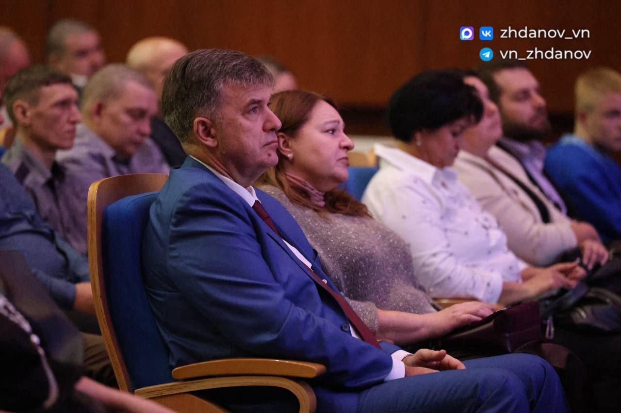 Владимир Жданов: Чествуем тружеников агропромышленного комплекса! Владимир Жданов: Чествуем тружеников агропромышленного комплекса!