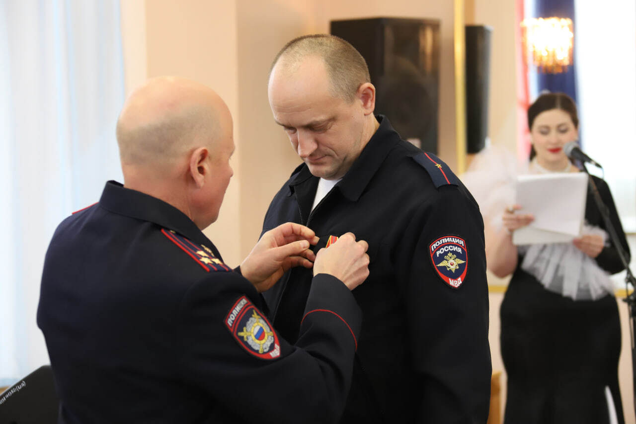 В преддверии Дня сотрудника органов внутренних дел в РЦКР «Молодёжный» состоялось торжественное мероприятие В преддверии Дня сотрудника органов внутренних дел в РЦКР «Молодёжный» состоялось торжественное мероприятие