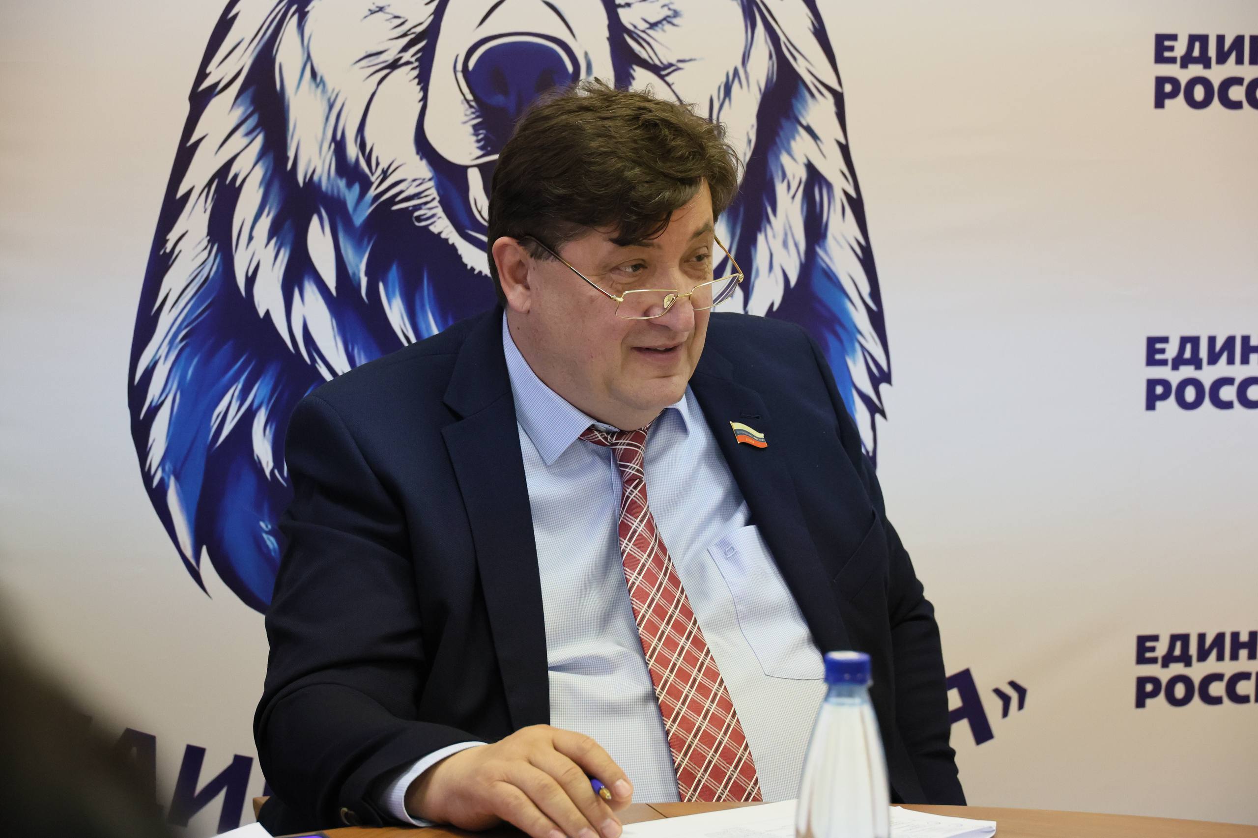 Юрий Клепиков: Сегодня провёл внеочередной приём граждан в Старооскольском городском округе, основной тематикой которого стало общение с многодетными семьями Юрий Клепиков: Сегодня провёл внеочередной приём граждан в Старооскольском городском округе, основной тематикой которого стало общение с многодетными семьями