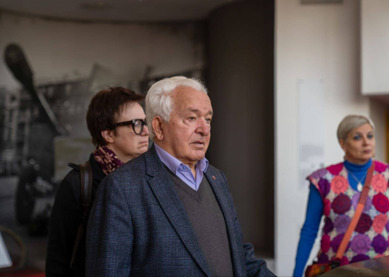 Константин Курганский: Известные деятели культуры России посетили Прохоровское поле Константин Курганский: Известные деятели культуры России посетили Прохоровское поле