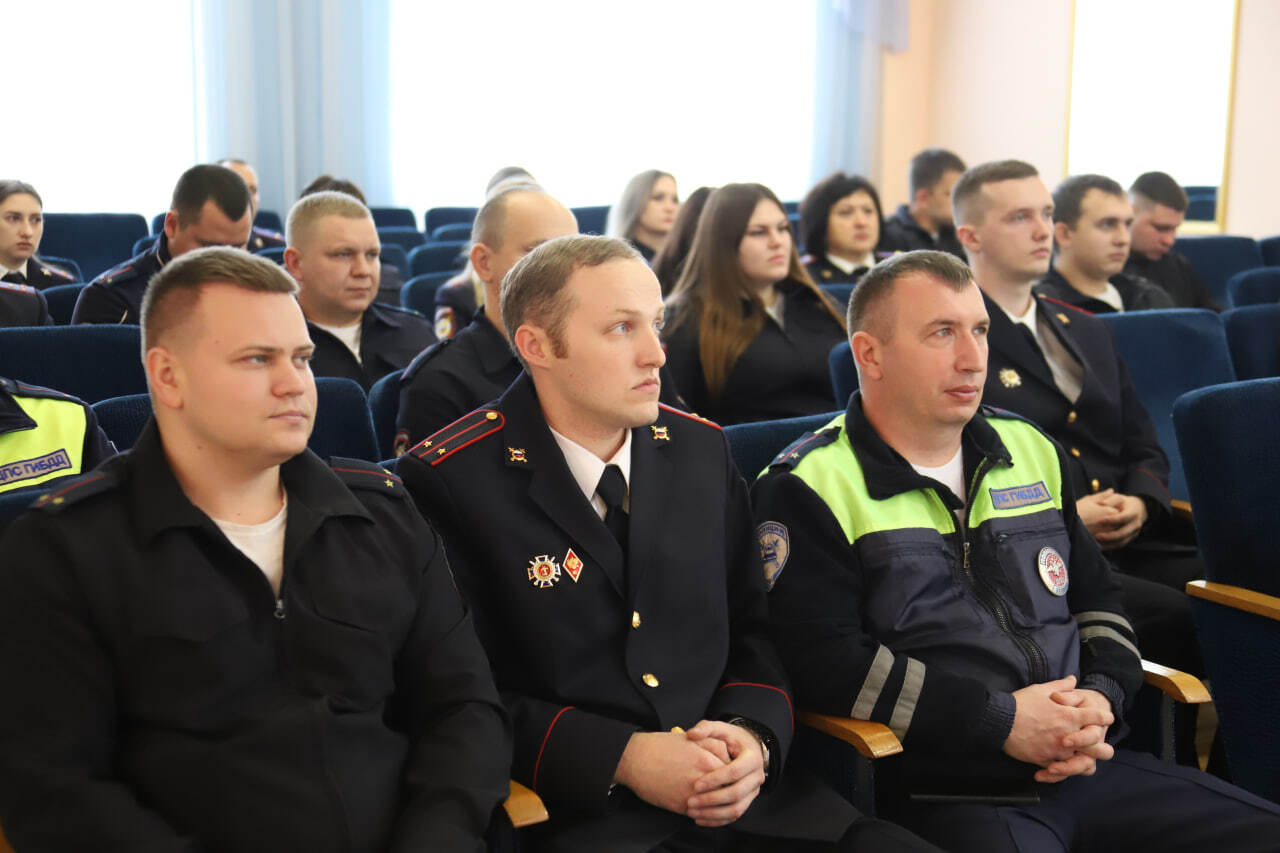 В преддверии Дня сотрудника органов внутренних дел в РЦКР «Молодёжный» состоялось торжественное мероприятие В преддверии Дня сотрудника органов внутренних дел в РЦКР «Молодёжный» состоялось торжественное мероприятие