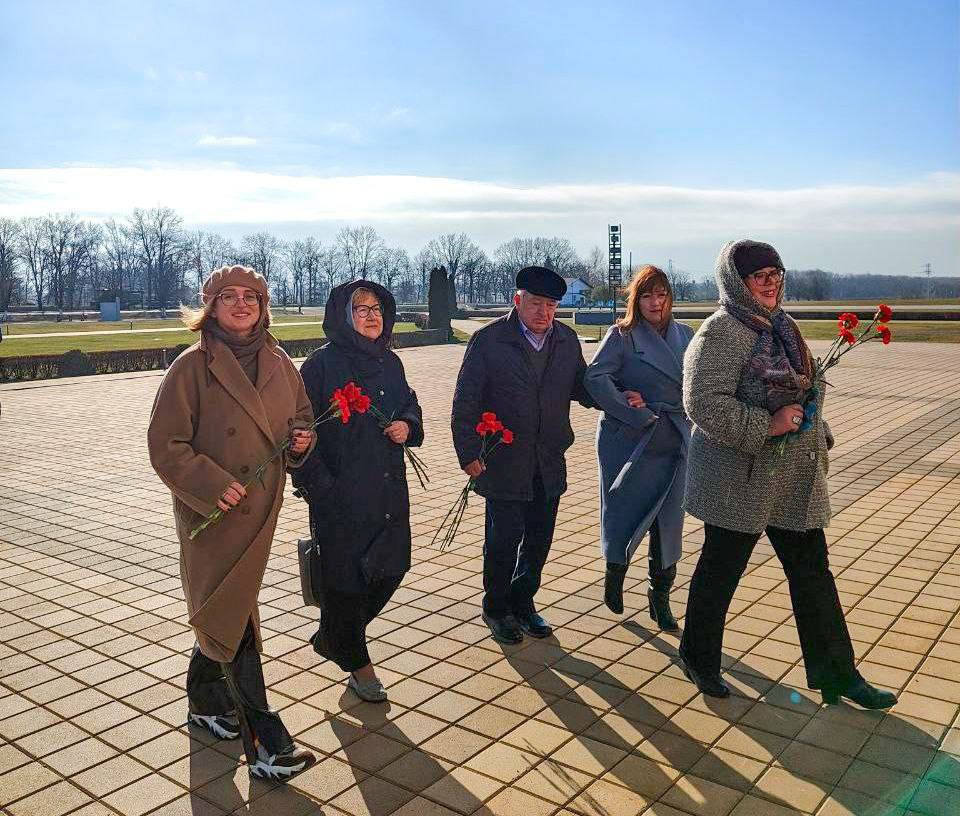 Константин Курганский: Известные деятели культуры России посетили Прохоровское поле Константин Курганский: Известные деятели культуры России посетили Прохоровское поле