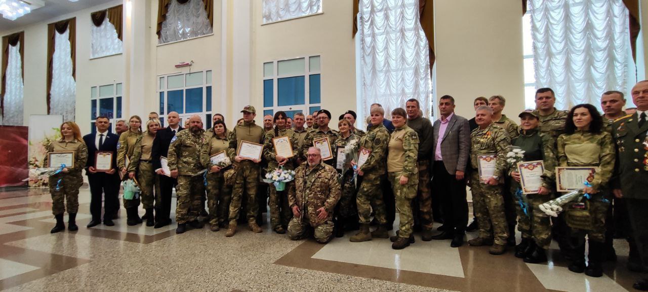 Олег Медведев: Сегодня в ЦКР "Звёздный" состоялось важное мероприятие – празднование Дня образования батальона самообороны "Вымпел" Олег Медведев: Сегодня в ЦКР "Звёздный" состоялось важное мероприятие – празднование Дня образования батальона самообороны "Вымпел"