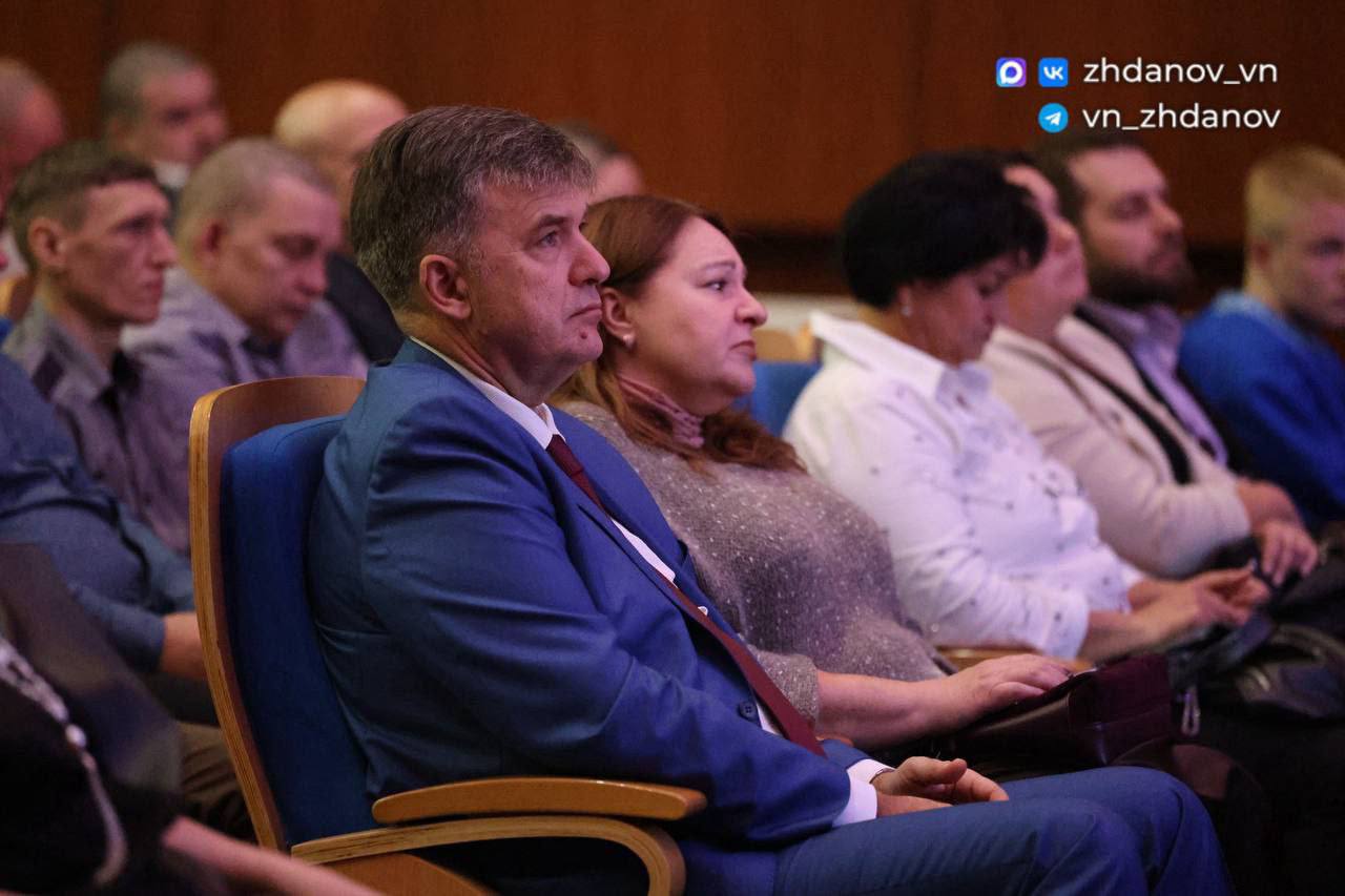 Чествуем тружеников агропромышленного комплекса! Чествуем тружеников агропромышленного комплекса!