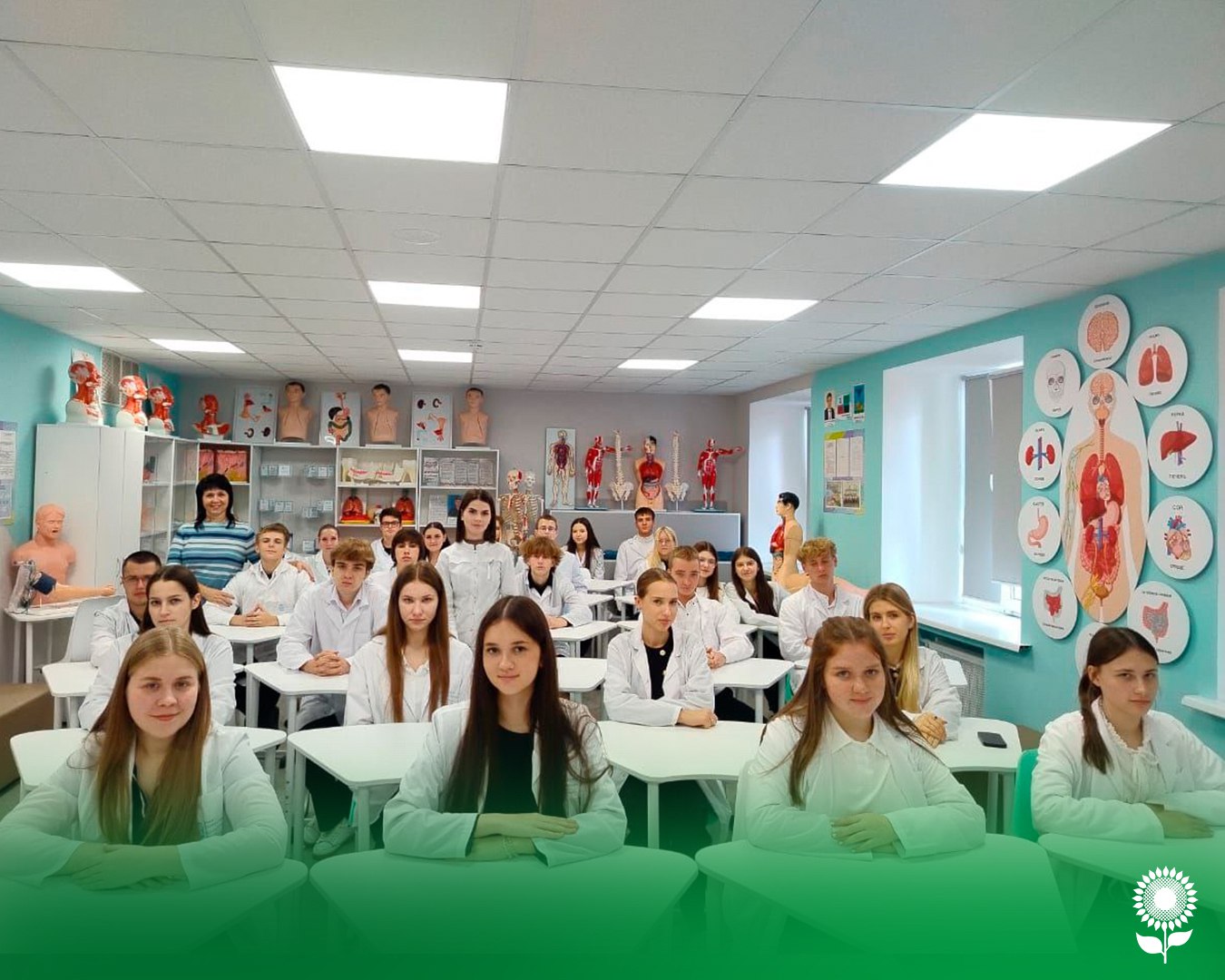 Ученики медицинских классов МБОУ СОШ №7 и МБОУ СОШ №3 получили возможность расширить свои знания в сфере здравоохранения