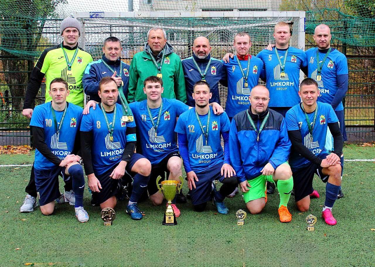 Татьяна Круглякова: Команда из Тавровского сельского поселения стала абсолютным победителем осеннего Кубка области по мини-футболу!