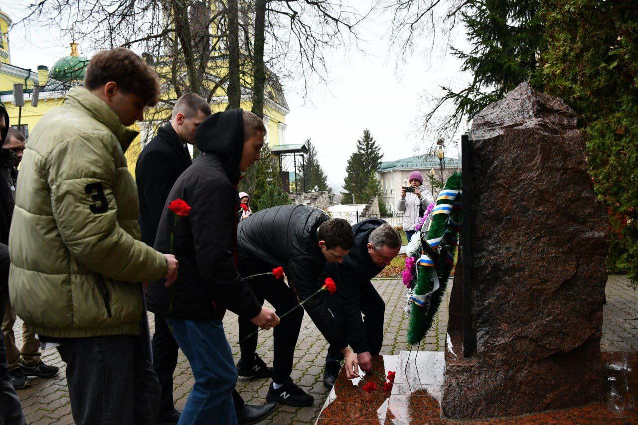 Галина Руденко: Сегодняшний день был отмечен теплыми словами поддержки в адрес юношей, отправляющихся с честью выполнять свой долг перед Отечеством Галина Руденко: Сегодняшний день был отмечен теплыми словами поддержки в адрес юношей, отправляющихся с честью выполнять свой долг перед Отечеством