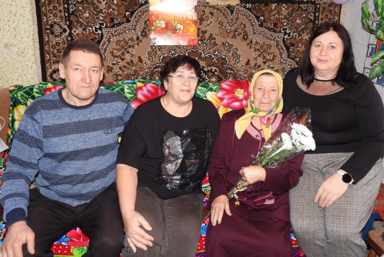 Татьяна Киричкова: Сегодня свой 90-летний юбилей отмечает Анна Яковлевна Сергеева Татьяна Киричкова: Сегодня свой 90-летний юбилей отмечает Анна Яковлевна Сергеева