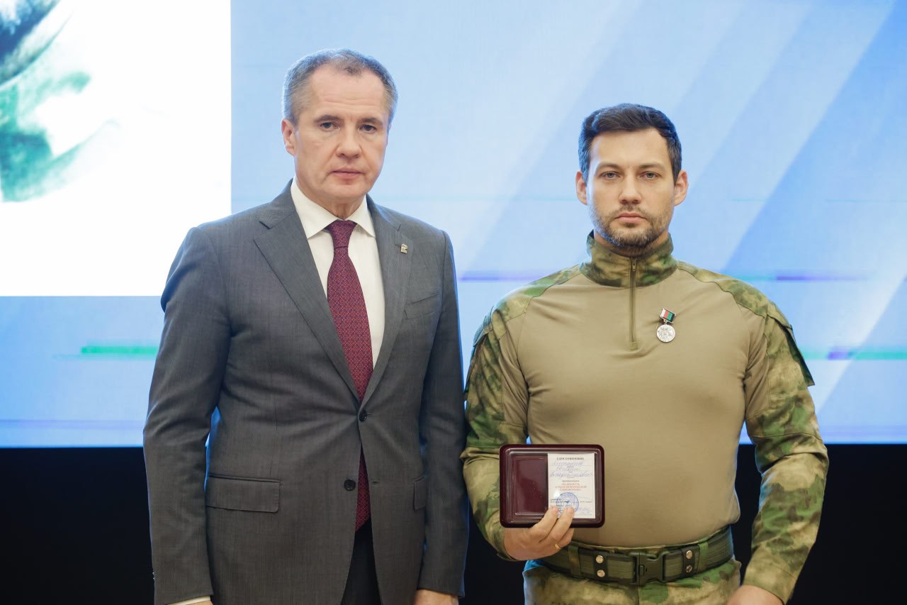 Михаил Лобазнов: Горжусь, что наши земляки удостоены государственных наград Михаил Лобазнов: Горжусь, что наши земляки удостоены государственных наград