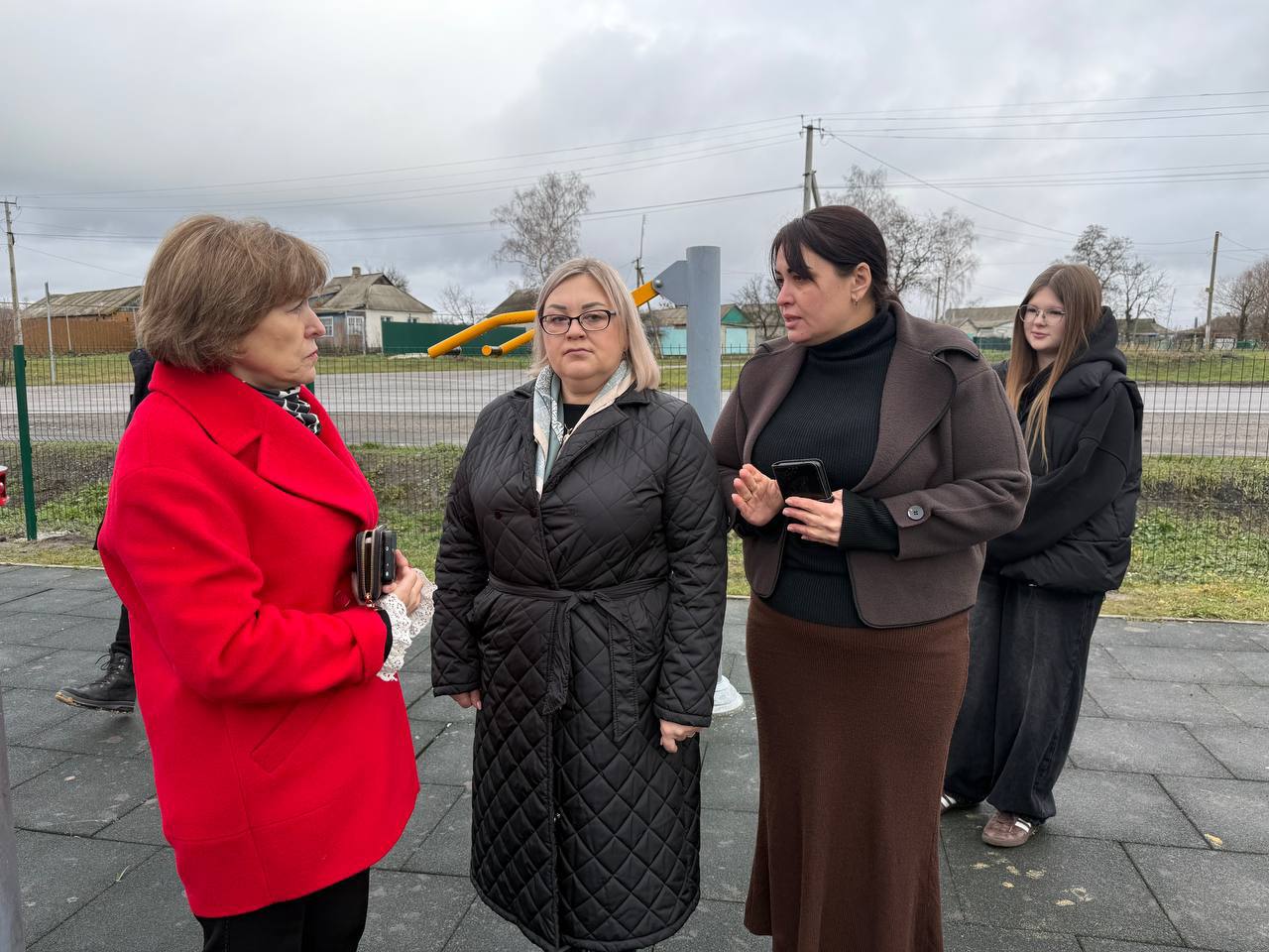 Анна Куташова: В рамках контроля за сроками реализации проектов наших ТОСов — победителей областного конкурса социально значимых инициатив — приехала в Яковлевский округ Анна Куташова: В рамках контроля за сроками реализации проектов наших ТОСов — победителей областного конкурса социально значимых инициатив — приехала в Яковлевский округ