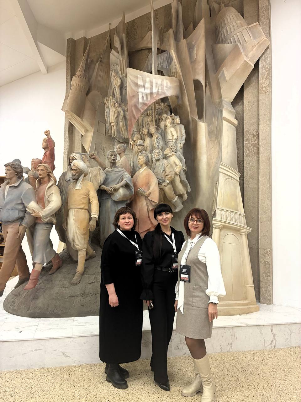 Михаил Лобазнов: В одно из посещений нашего округа Губернатор Белгородской области Вячеслав Гладков рекомендовал ознакомиться с деятельностью библиотек Республики Татарстан Михаил Лобазнов: В одно из посещений нашего округа Губернатор Белгородской области Вячеслав Гладков рекомендовал ознакомиться с деятельностью библиотек Республики Татарстан