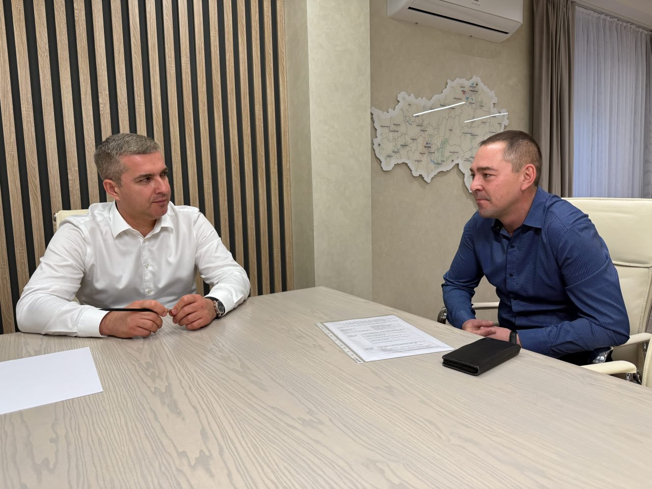 Михаил Лобазнов: В рамках регионального кадрового проекта «Сталь» в нашей администрации проходит стажировку финалист проекта Данил Карлин, участник специальной военной операции