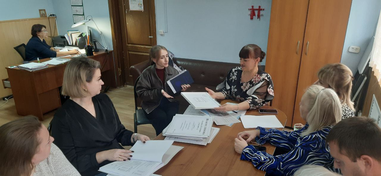 Олег Медведев: Дорогие яковлевцы!. В нашем округе продолжается реализация программы государственной социальной помощи на основе социального контракта, направленной на поддержку граждан, оказавшихся в трудной жизненной... Олег Медведев: Дорогие яковлевцы!. В нашем округе продолжается реализация программы государственной социальной помощи на основе социального контракта, направленной на поддержку граждан, оказавшихся в трудной жизненной...