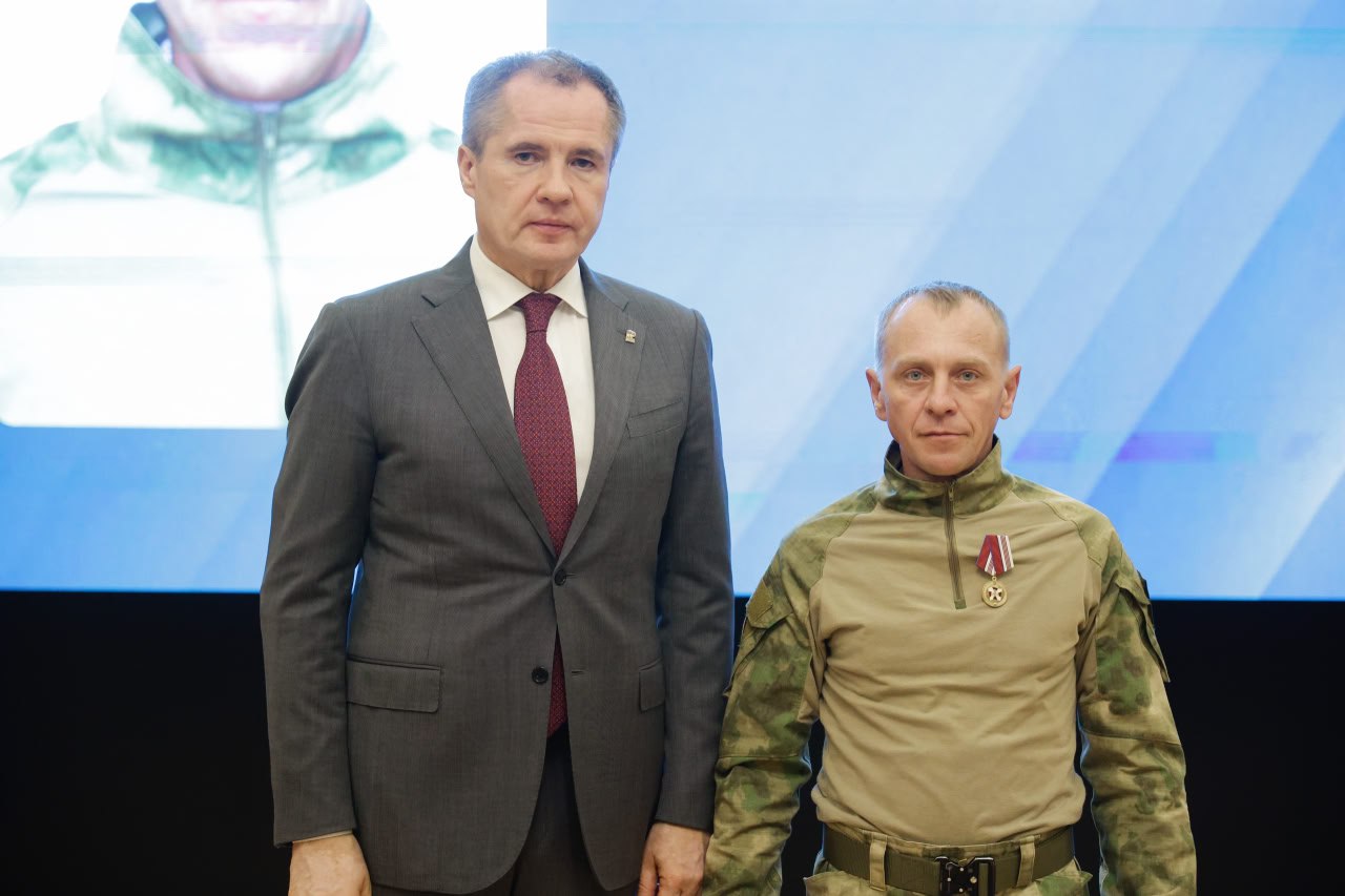 Михаил Лобазнов: Горжусь, что наши земляки удостоены государственных наград Михаил Лобазнов: Горжусь, что наши земляки удостоены государственных наград