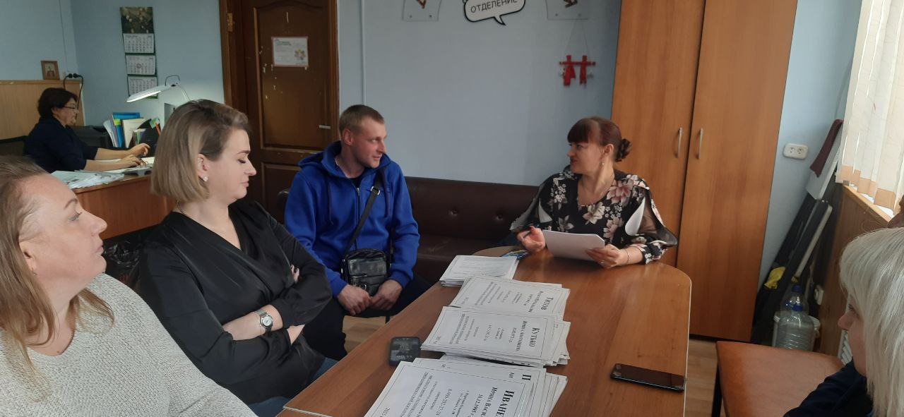 Олег Медведев: Дорогие яковлевцы!. В нашем округе продолжается реализация программы государственной социальной помощи на основе социального контракта, направленной на поддержку граждан, оказавшихся в трудной жизненной... Олег Медведев: Дорогие яковлевцы!. В нашем округе продолжается реализация программы государственной социальной помощи на основе социального контракта, направленной на поддержку граждан, оказавшихся в трудной жизненной...