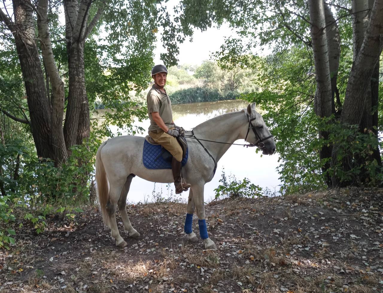 Всем привет, друзья. Ну что, вы готовы узнать, какой факт об Андрее Белоусове был правдивым? Раскрываем карты В нашей команде работают по-настоящему увлеченные люди! Каждую неделю наш коллега находит время для поездки в... Всем привет, друзья. Ну что, вы готовы узнать, какой факт об Андрее Белоусове был правдивым? Раскрываем карты В нашей команде работают по-настоящему увлеченные люди! Каждую неделю наш коллега находит время для поездки в...