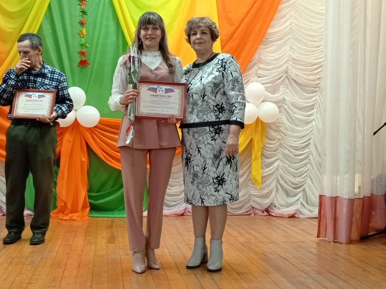 Сегодня мы отмечаем два важных события — престольный праздник в честь святых Космы и Дамиана Асийских и День села в Сетном, Терновом, Нечаево и Хмелевое Сегодня мы отмечаем два важных события — престольный праздник в честь святых Космы и Дамиана Асийских и День села в Сетном, Терновом, Нечаево и Хмелевое