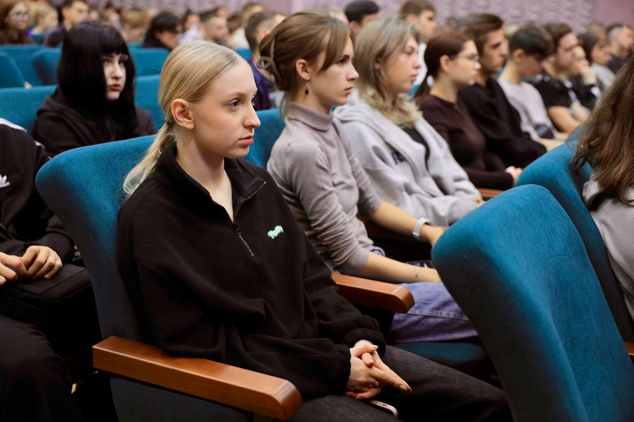 «СоцЭкспо» в БУКЭПе. В Белгородском университете кооперации, экономики и права прошла встреча студентов с представителями министерства по делам молодёжи и министерства социальной защиты и труда Белгородской области, где... «СоцЭкспо» в БУКЭПе. В Белгородском университете кооперации, экономики и права прошла встреча студентов с представителями министерства по делам молодёжи и министерства социальной защиты и труда Белгородской области, где...