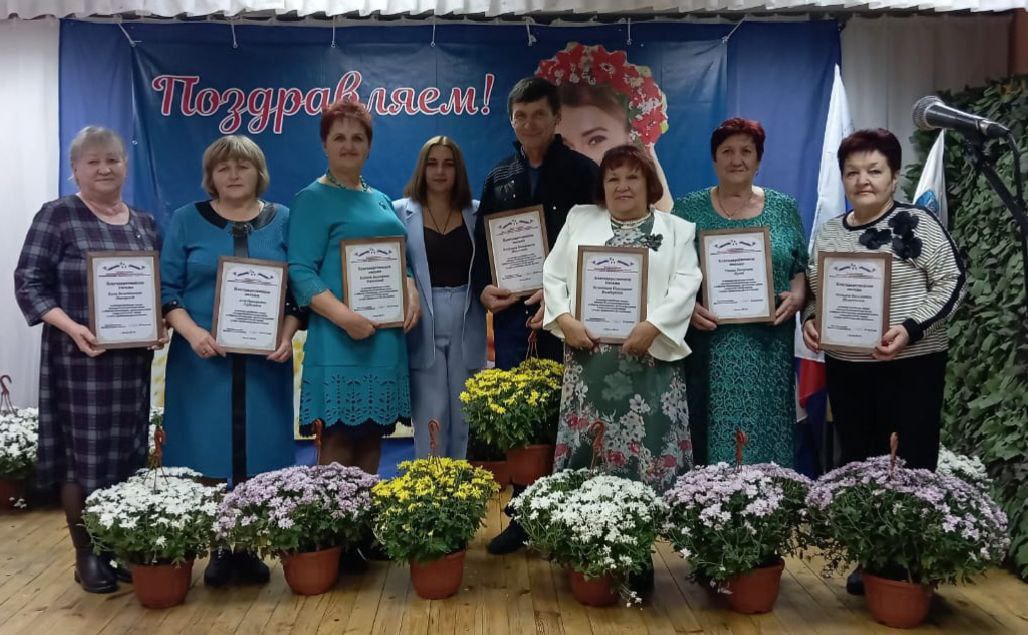 Сегодня мы отмечаем два важных события — престольный праздник в честь святых Космы и Дамиана Асийских и День села в Сетном, Терновом, Нечаево и Хмелевое Сегодня мы отмечаем два важных события — престольный праздник в честь святых Космы и Дамиана Асийских и День села в Сетном, Терновом, Нечаево и Хмелевое