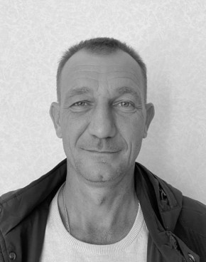 Вячеслав Гладков: Сотрудники «Белгородэнерго» — мастер бригады Игорь Вячеславович Гранкин и электрослесарь по ремонту оборудования распределительных устройств Юрий Владимирович Бондарь — удостоены орденов Мужества посмертно