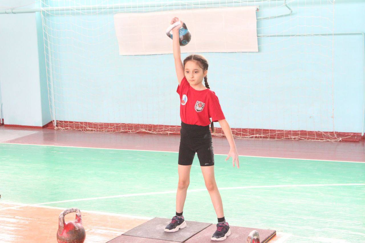 Андрей Миськов: Новооскольские спортсмены отлично выступили на Первенстве Белгородской области по гиревому спорту! Андрей Миськов: Новооскольские спортсмены отлично выступили на Первенстве Белгородской области по гиревому спорту!