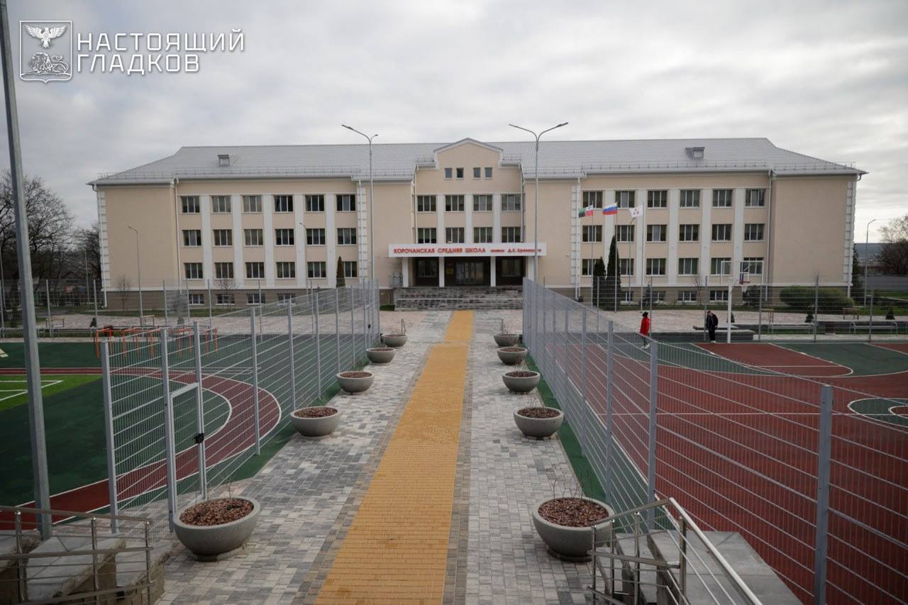 Владимир Жданов: Вместе с губернатором Белгородской области Вячеславом Владимировичем Гладковым и руководителями ведущих промышленных предприятий округа обсудили развитие системы среднего профессионального образования Владимир Жданов: Вместе с губернатором Белгородской области Вячеславом Владимировичем Гладковым и руководителями ведущих промышленных предприятий округа обсудили развитие системы среднего профессионального образования