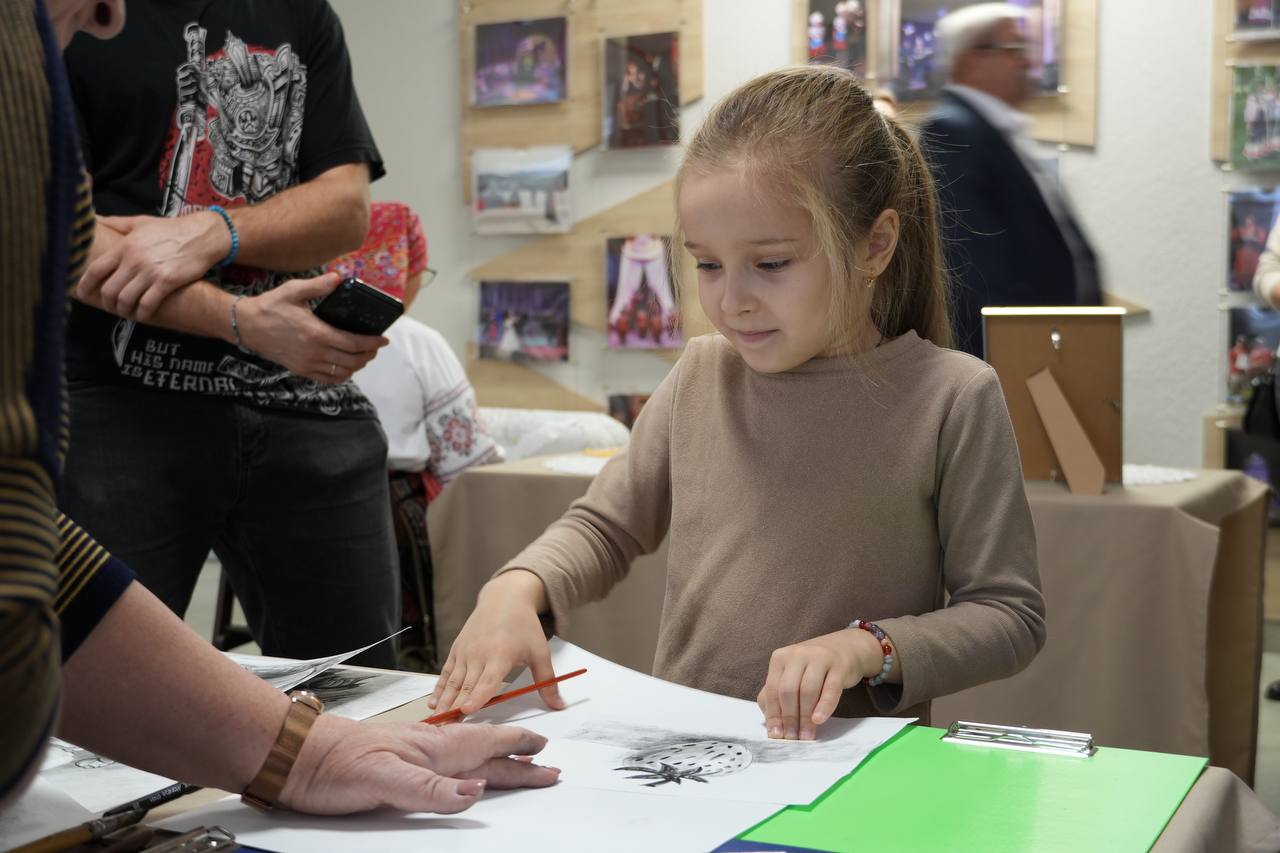 Во Дворце культуры и спорта Валуйского городского округа состоялась творческая программа «Белгородская область — Родина Победы», подготовленная Новооскольским муниципальным округом в рамках областной культурной эстафеты... Во Дворце культуры и спорта Валуйского городского округа состоялась творческая программа «Белгородская область — Родина Победы», подготовленная Новооскольским муниципальным округом в рамках областной культурной эстафеты...