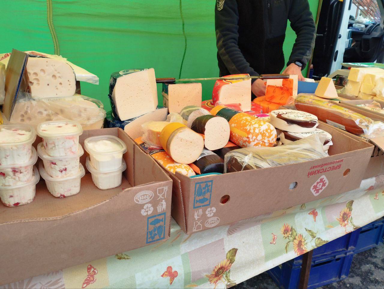 Андрей Миськов: В центре Нового Оскола состоялась традиционная продовольственная ярмарка, инициированная губернатором Белгородской области Вячеславом Гладковым Андрей Миськов: В центре Нового Оскола состоялась традиционная продовольственная ярмарка, инициированная губернатором Белгородской области Вячеславом Гладковым