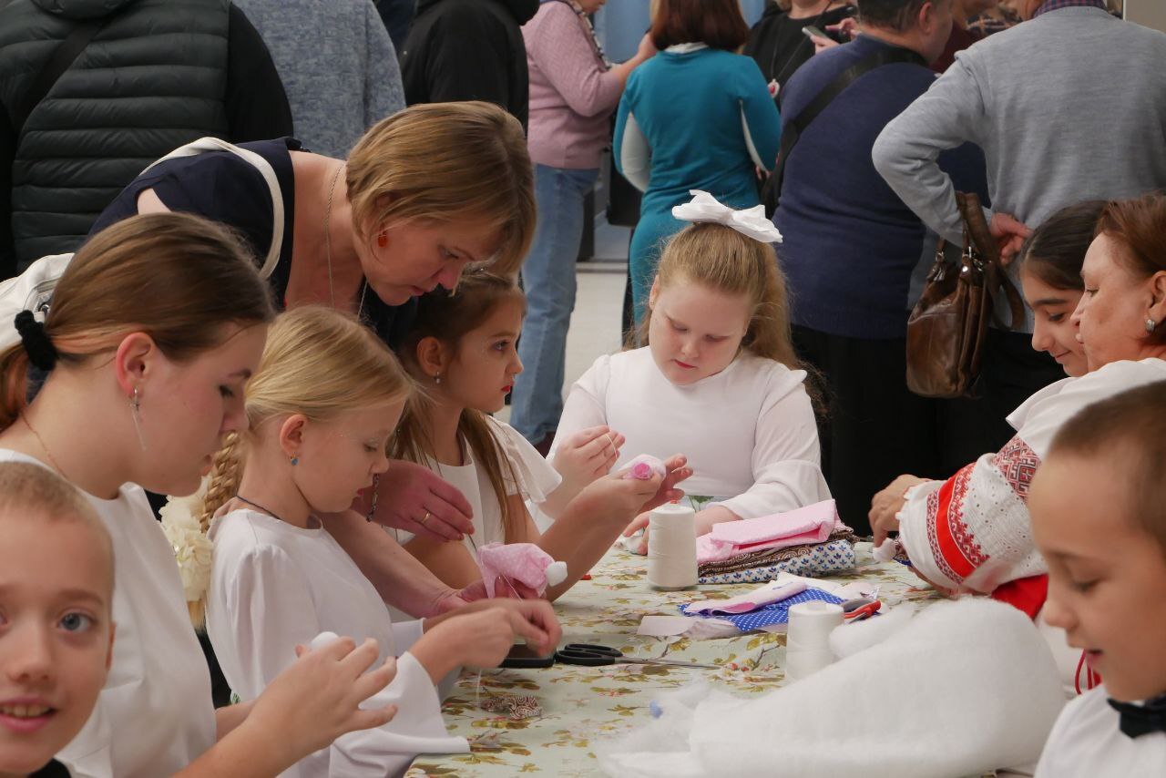 В Красной Яруге отметили областной День мастера В Красной Яруге отметили областной День мастера