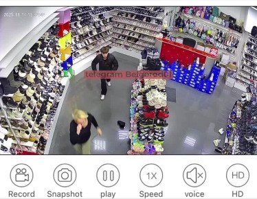 Полиция нашла подростка, устроившего погром в обувном магазине ТЦ «Сити Молла»