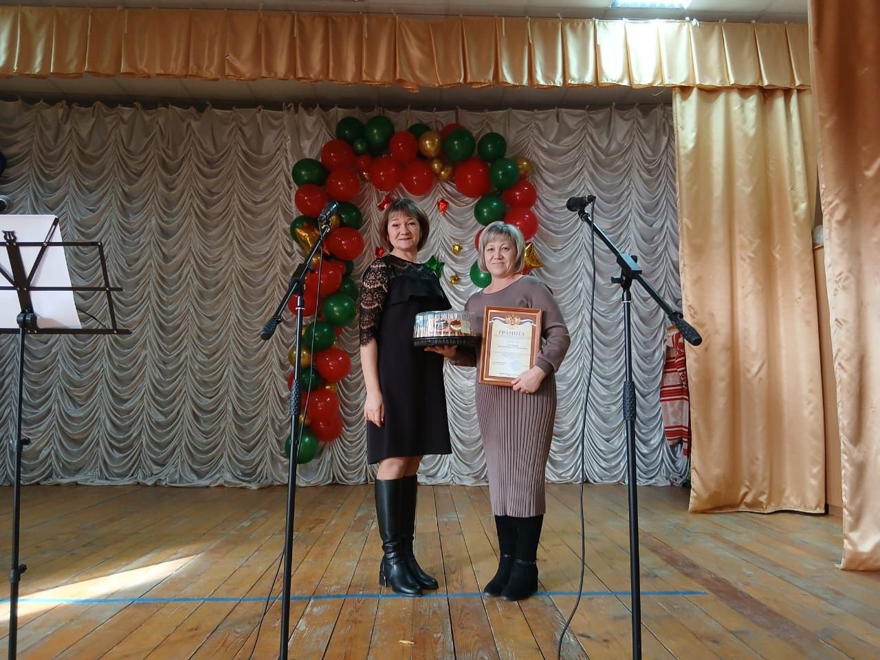 Жители села Афоньевка отметили любимый праздник – День села и почтили память великого святого покровителя их территории – Георгия Победоносца Жители села Афоньевка отметили любимый праздник – День села и почтили память великого святого покровителя их территории – Георгия Победоносца