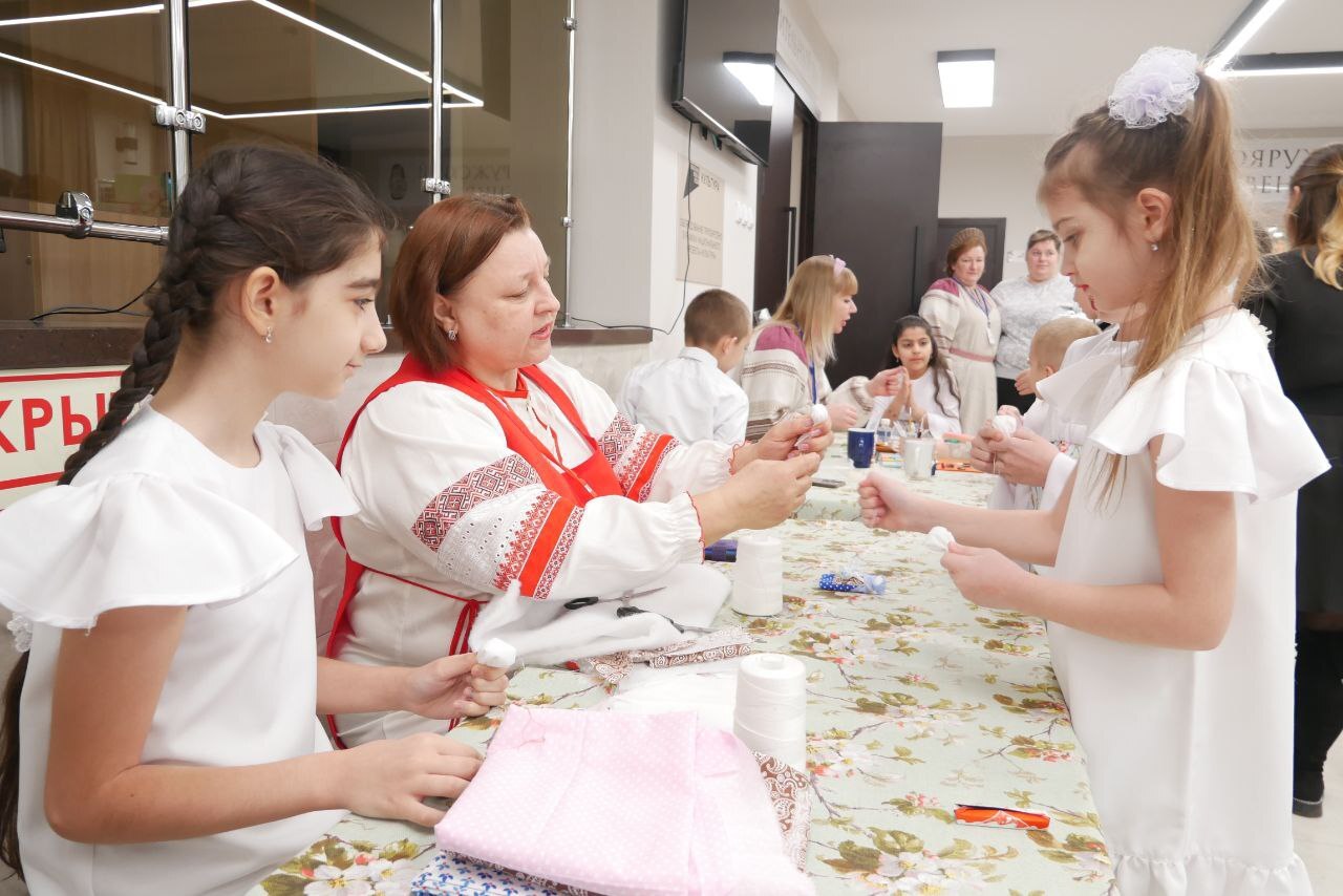 В Красной Яруге отметили областной День мастера В Красной Яруге отметили областной День мастера