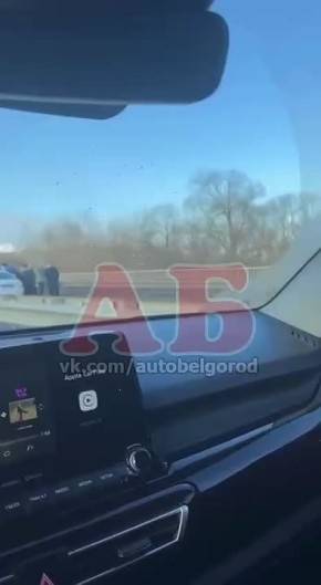 А на Костюкова в областном центре столкнулись семь машин, сообщают очевидцы