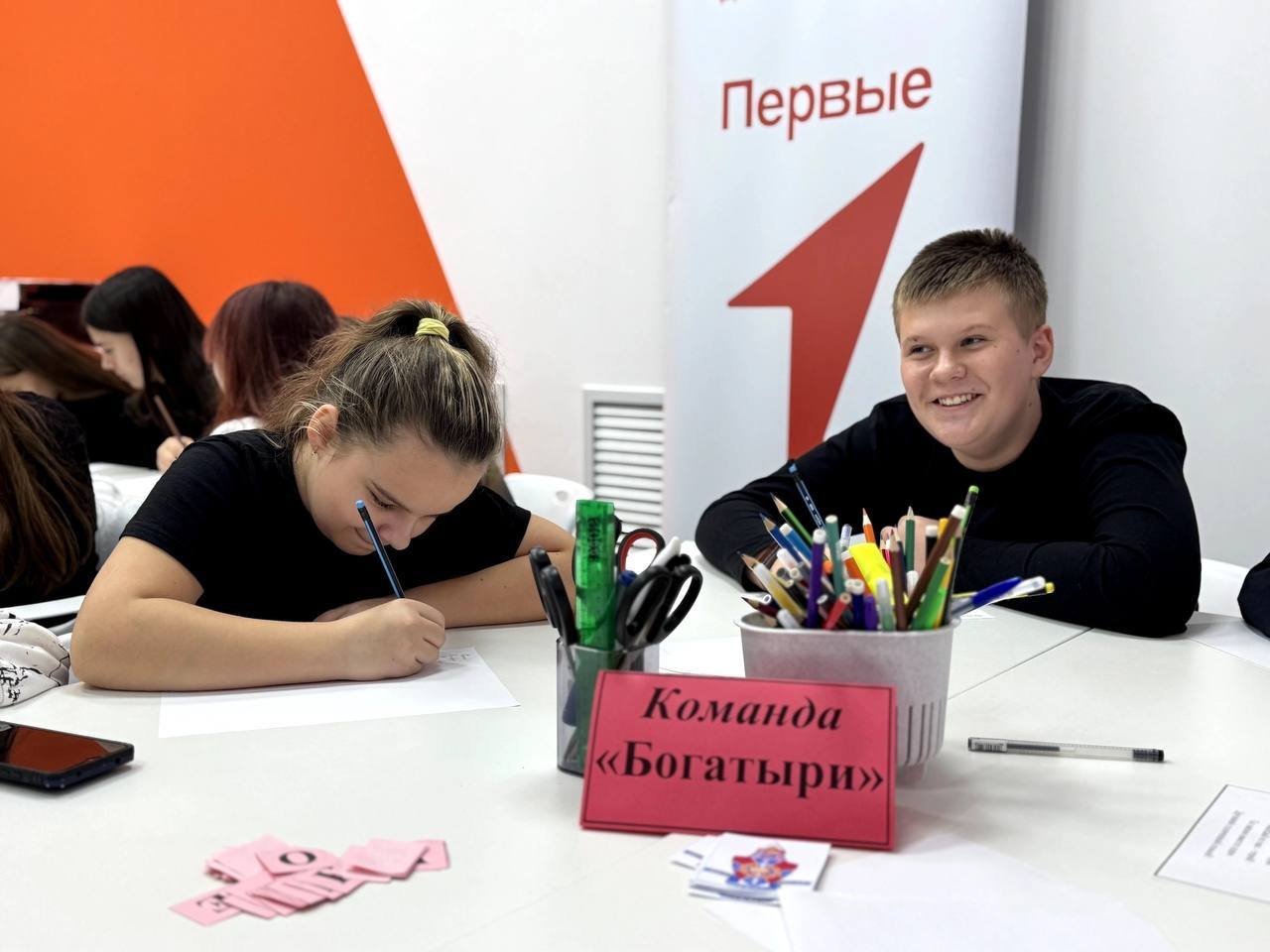 Проект «Организация молодёжного патриотического движения «Растём вместе с Победой», инициированный начальником управления физической культуры, спорта и молодёжной политики администрации Краснояружского округа Надеждой Бурба...