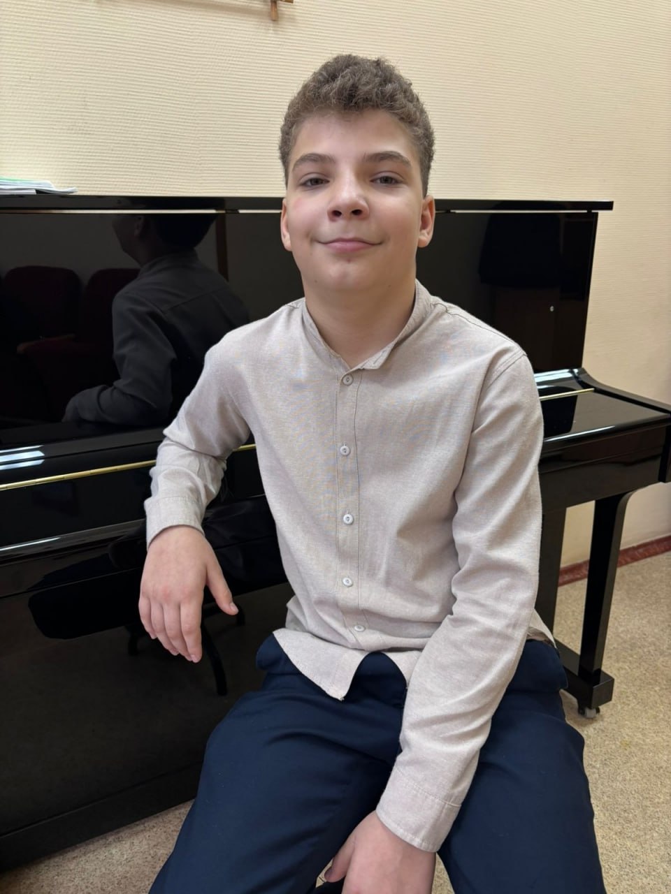 Ранее мы делились с вами результатами учащихся Волоконовской детской школы искусств в XIII Открытом региональном конкурсе вокального искусства «Волшебный цветок» Ранее мы делились с вами результатами учащихся Волоконовской детской школы искусств в XIII Открытом региональном конкурсе вокального искусства «Волшебный цветок»