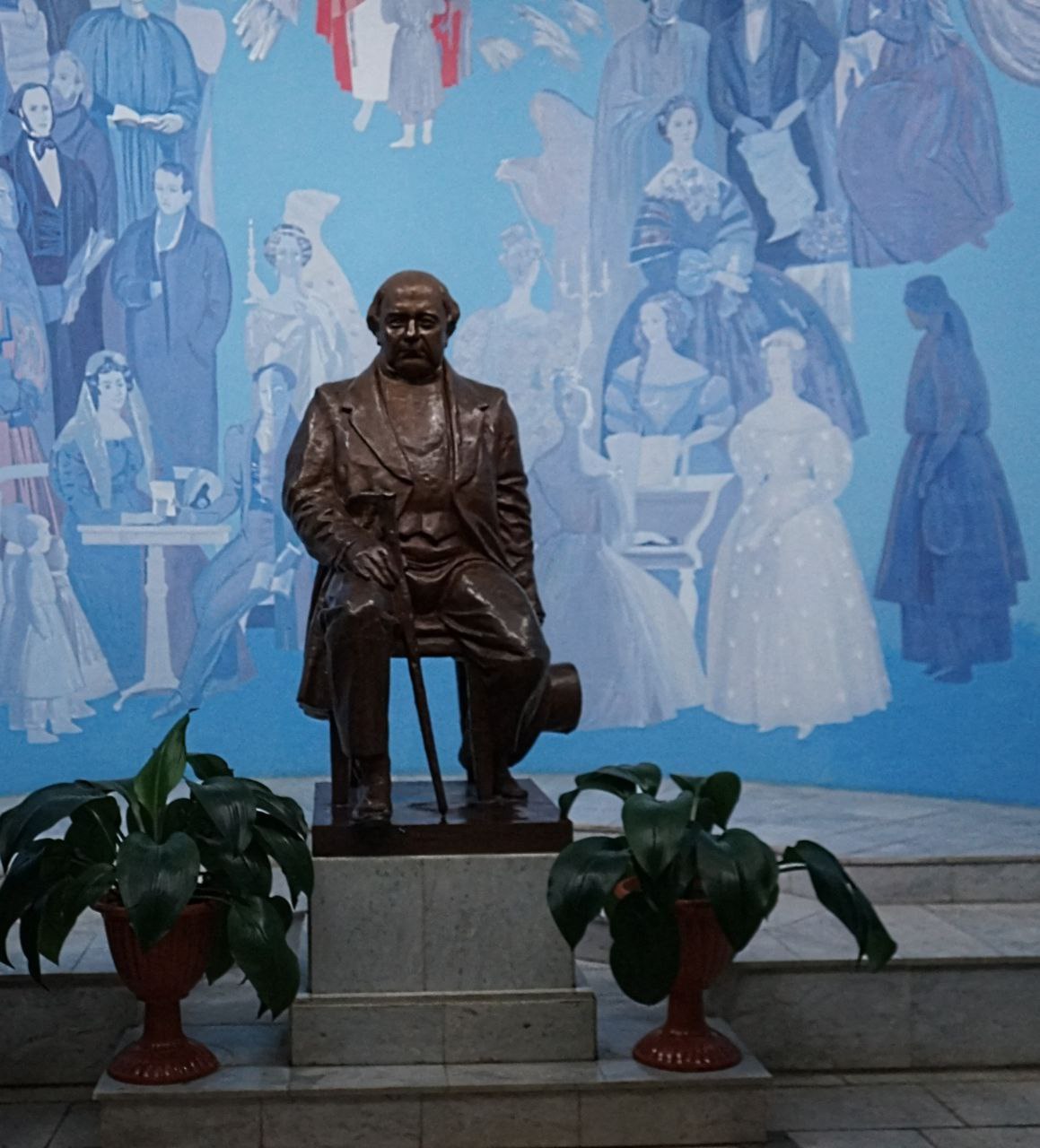 Сегодня, в день рождения Михаила Семёновича Щепкина – выдающегося русского актёра, чьё имя золотыми буквами вписано в историю русского театра, – Олег Александрович Медведев посетил его родину, село Алексеевку