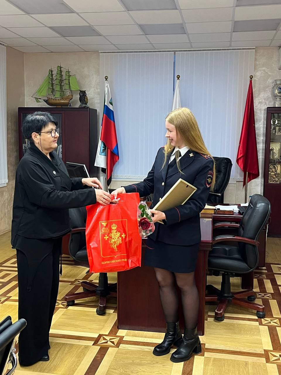 Вечерний пост — о наших героях в погонах! Вечерний пост — о наших героях в погонах!