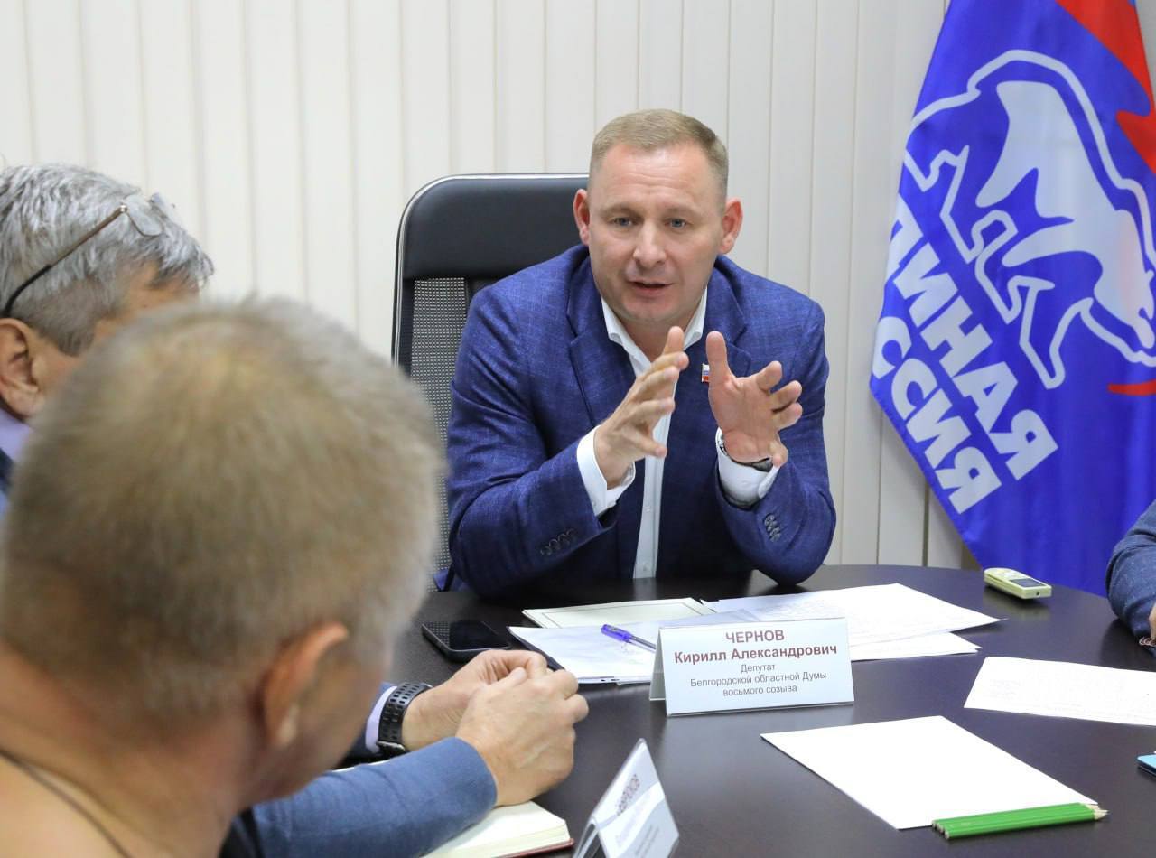 Депутаты областной Думы продолжают активно оказывать содействие в решении проблем земляков Депутаты областной Думы продолжают активно оказывать содействие в решении проблем земляков