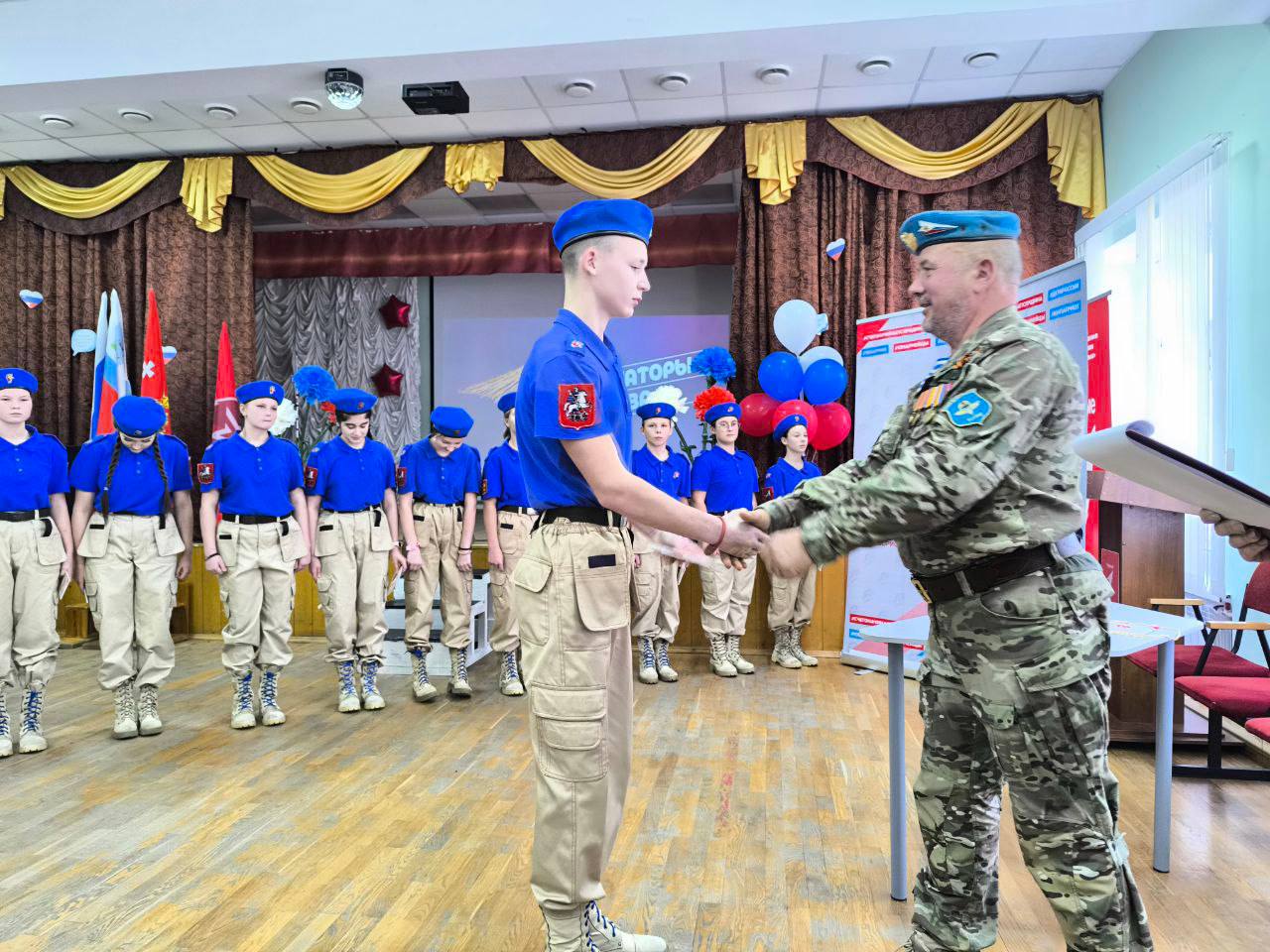 Владимир Переверзев: В школах Борисовского муниципального округа прошли торжественные церемонии посвящения учащихся в ряды Всероссийского детско-юношеского военно-патриотического общественного движения «Юнармия» Владимир Переверзев: В школах Борисовского муниципального округа прошли торжественные церемонии посвящения учащихся в ряды Всероссийского детско-юношеского военно-патриотического общественного движения «Юнармия»