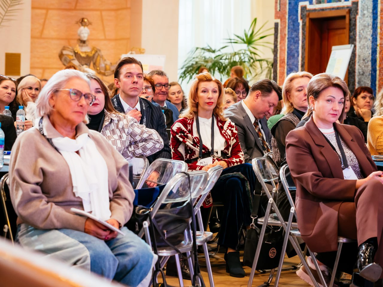 В Рязани проходит Театральный форум Центрального федерального округа — третий в череде встреч, инициированных Союзом театральных деятелей России и посвященных формированию единой Концепцию развития театральной сферы страны... В Рязани проходит Театральный форум Центрального федерального округа — третий в череде встреч, инициированных Союзом театральных деятелей России и посвященных формированию единой Концепцию развития театральной сферы страны...