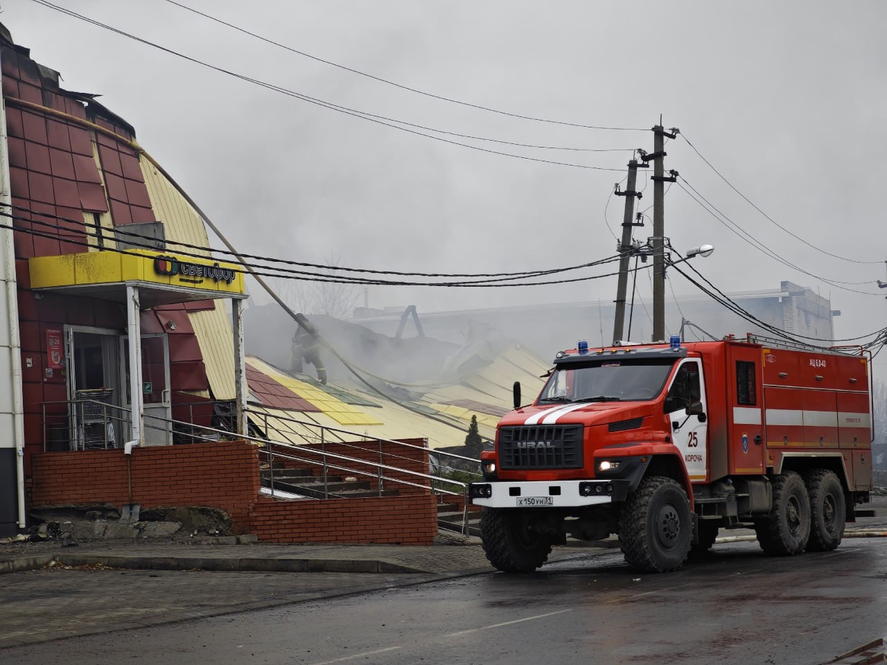 В Короче устраняют последствия атак беспилотников