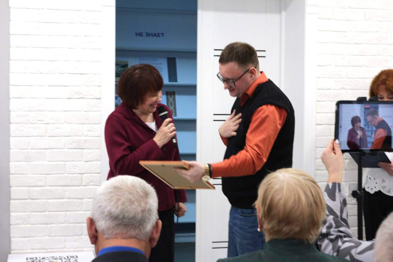 В Специальной библиотеке для слепых имени В.Я. Ерошенко подвели итоги проекта «Образовательный инвамаршрут: идём в IT» В Специальной библиотеке для слепых имени В.Я. Ерошенко подвели итоги проекта «Образовательный инвамаршрут: идём в IT»