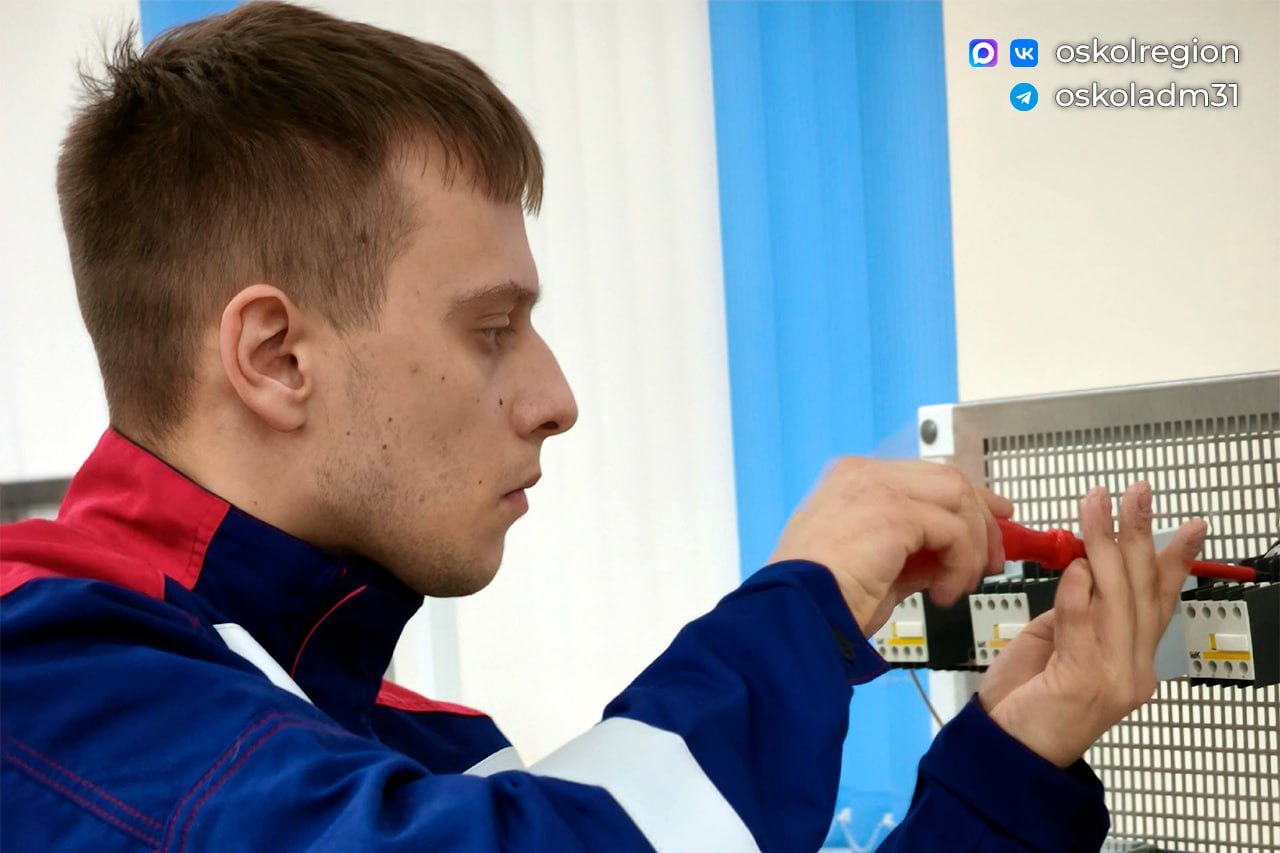 Профессионализм, заряженный молодостью: соревнования за звание лучшего электромонтёра Профессионализм, заряженный молодостью: соревнования за звание лучшего электромонтёра