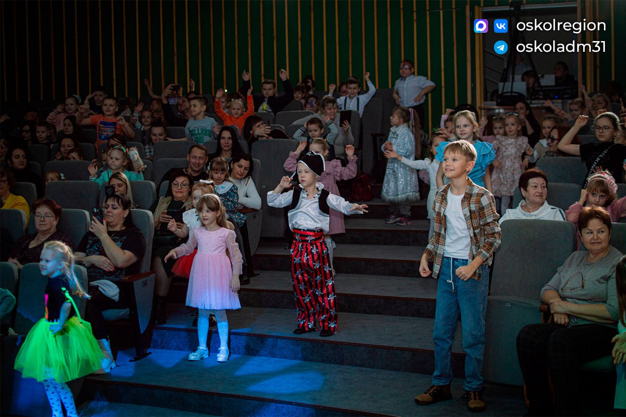 В Старом Осколе отметили День рождения Деда Мороза! В Старом Осколе отметили День рождения Деда Мороза!