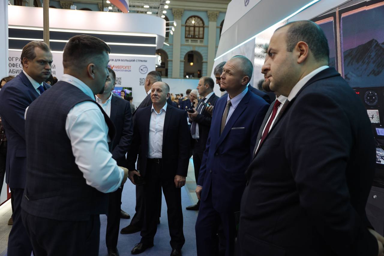 Руководители УТ МВД России по ЦФО посетили Международный форум и выставку «Транспорт России-2025» Руководители УТ МВД России по ЦФО посетили Международный форум и выставку «Транспорт России-2025»