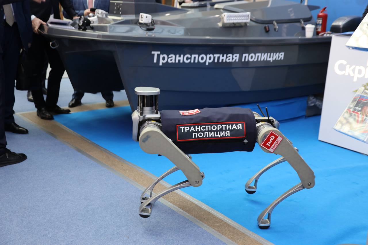 Руководители УТ МВД России по ЦФО посетили Международный форум и выставку «Транспорт России-2025» Руководители УТ МВД России по ЦФО посетили Международный форум и выставку «Транспорт России-2025»